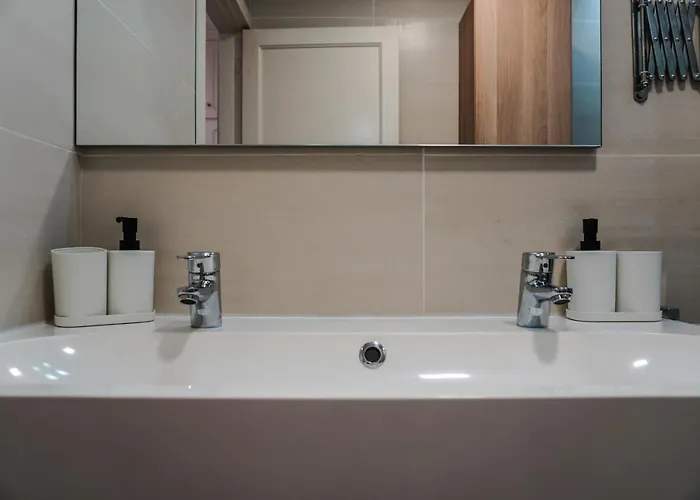 Vistas Paradise 公寓 *