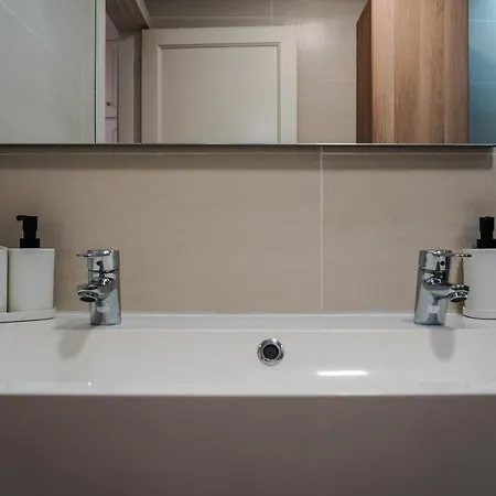 Vistas Paradise Apartman *